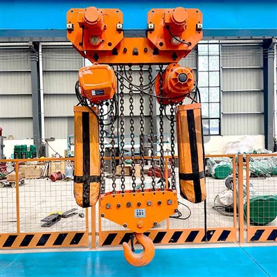Elektrische kettingtakel van 14 ton